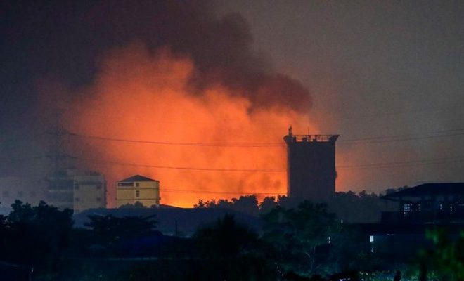 Các nhà máy Trung Quốc bị đốt phá